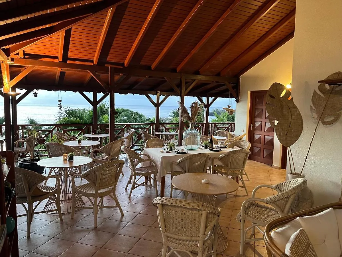 Residence Au 'Ti Sucrier Deshaies Guadeloupe