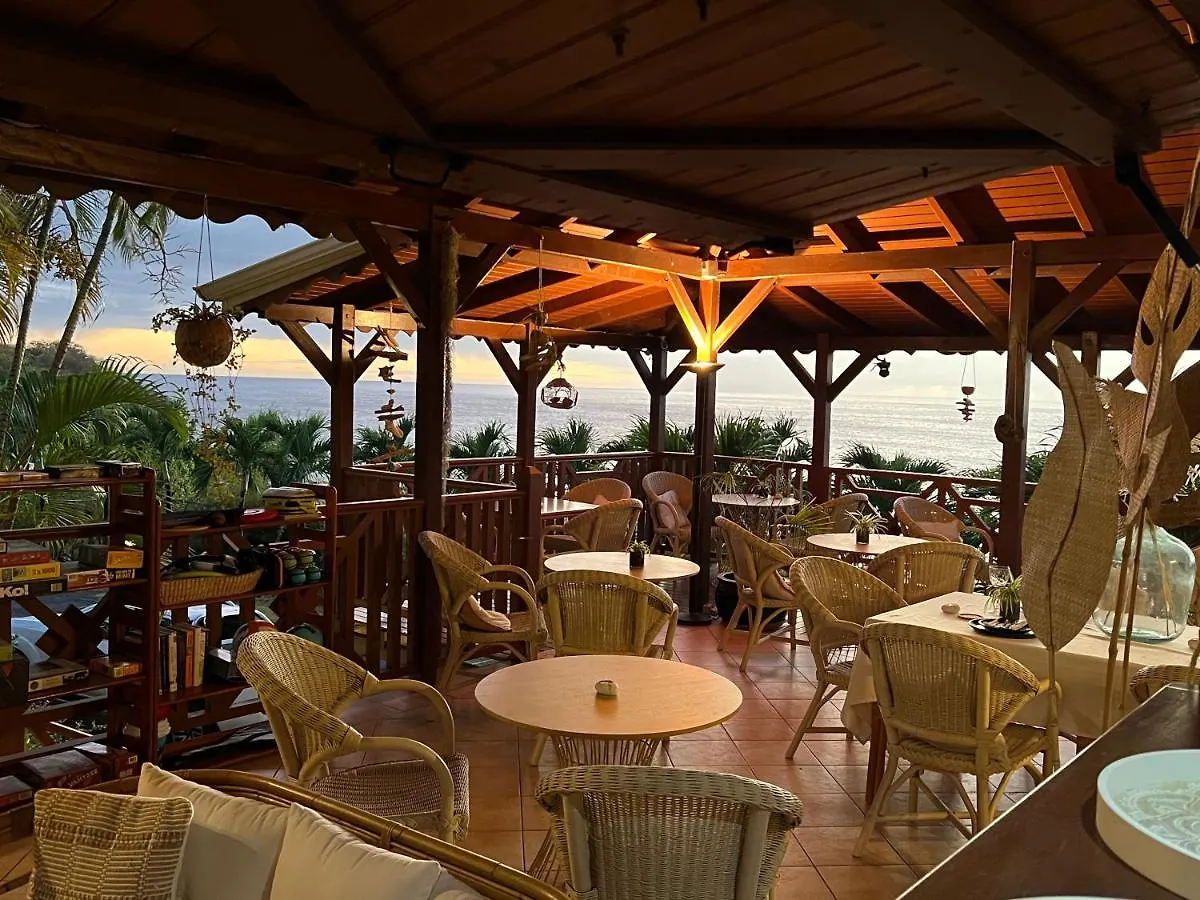 Residence Au 'Ti Sucrier Deshaies 3*,  Guadeloupe