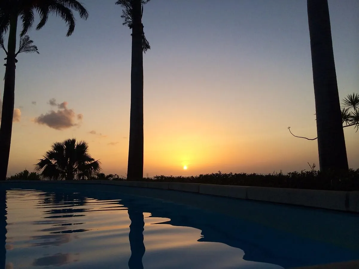 Residence Au 'Ti Sucrier Deshaies Guadeloupe